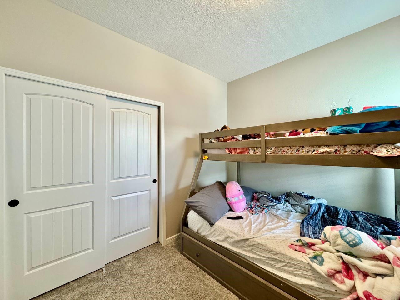 Image 25 of 35 For 11281 Beach Walk Way Ne