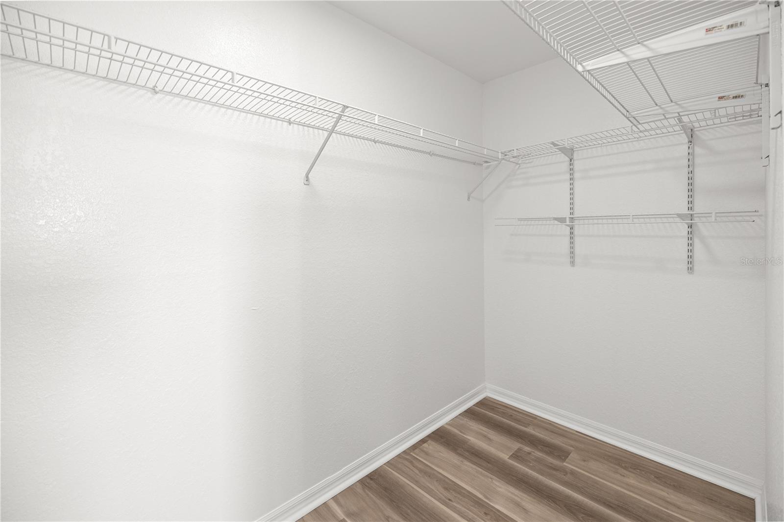 Image 10 of 25 For 9920 63rd Court