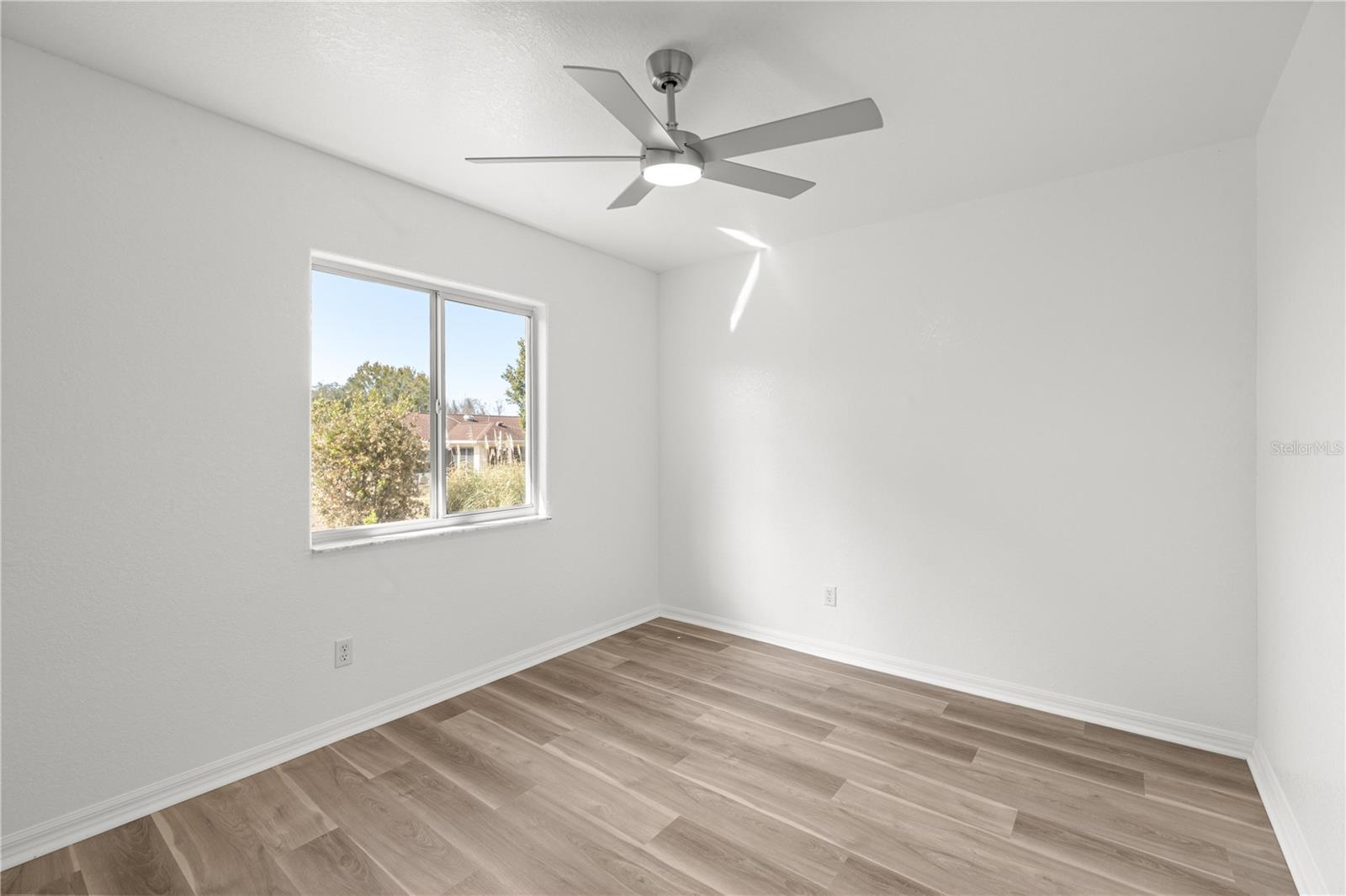 Image 13 of 25 For 9920 63rd Court