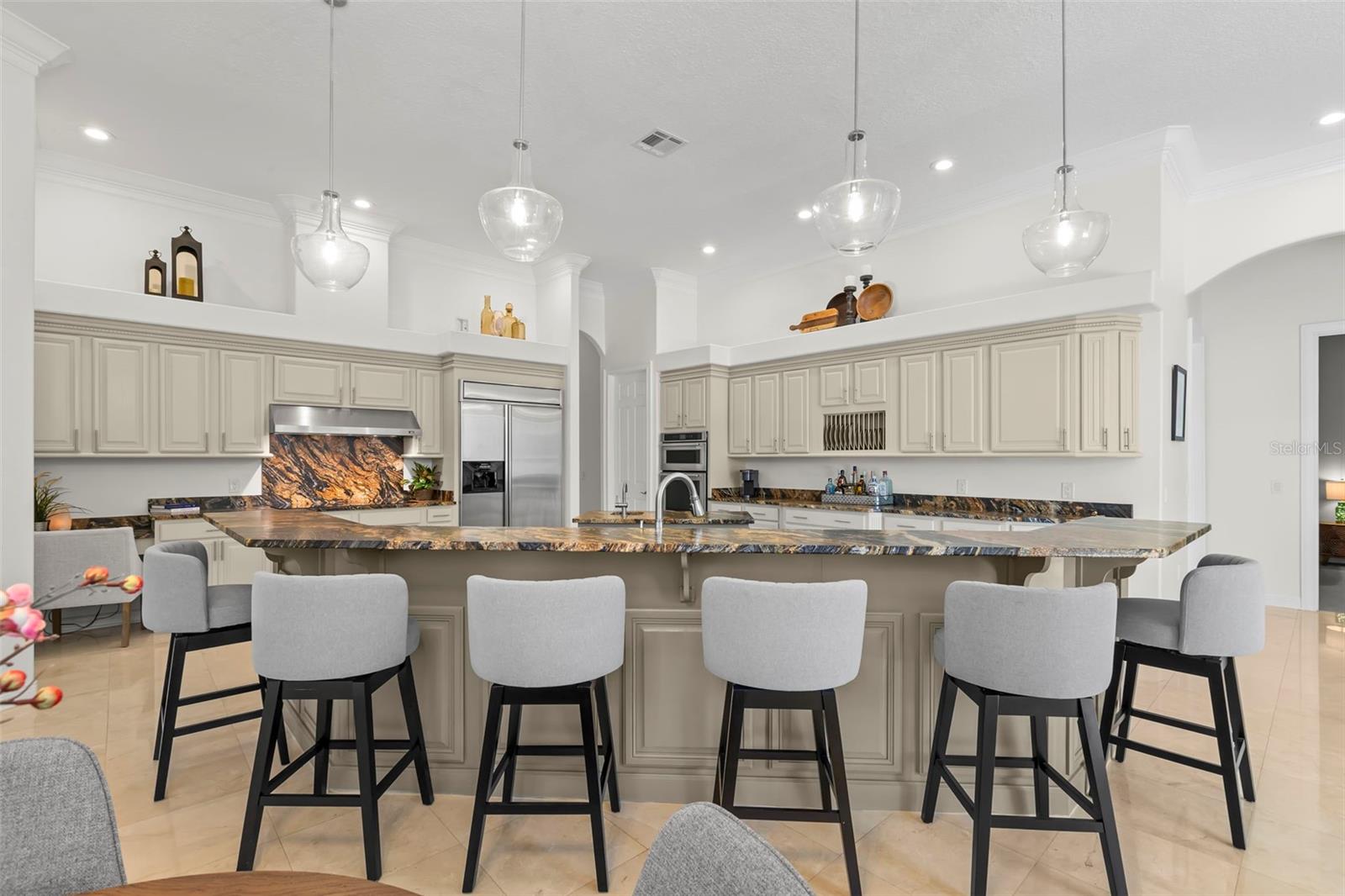 Image 13 of 94 For 5264 61st Avenue S