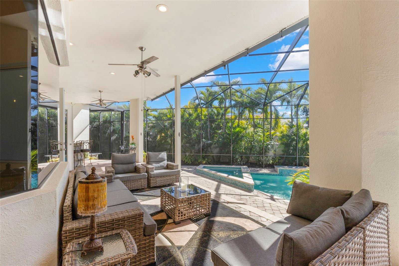 Image 31 of 94 For 5264 61st Avenue S