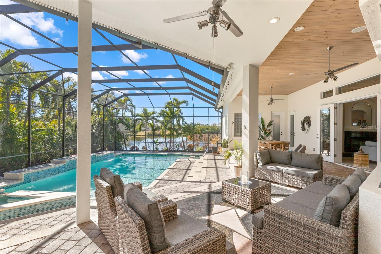 Image 32 of 94 For 5264 61st Avenue S