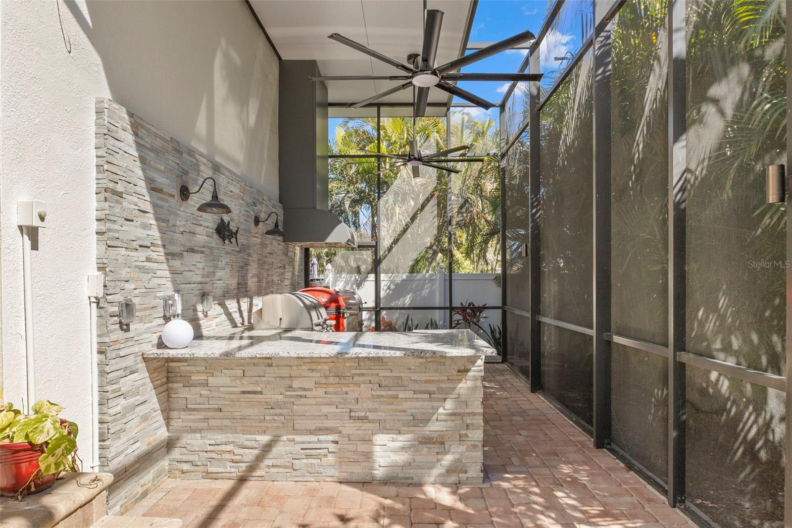 Image 35 of 94 For 5264 61st Avenue S