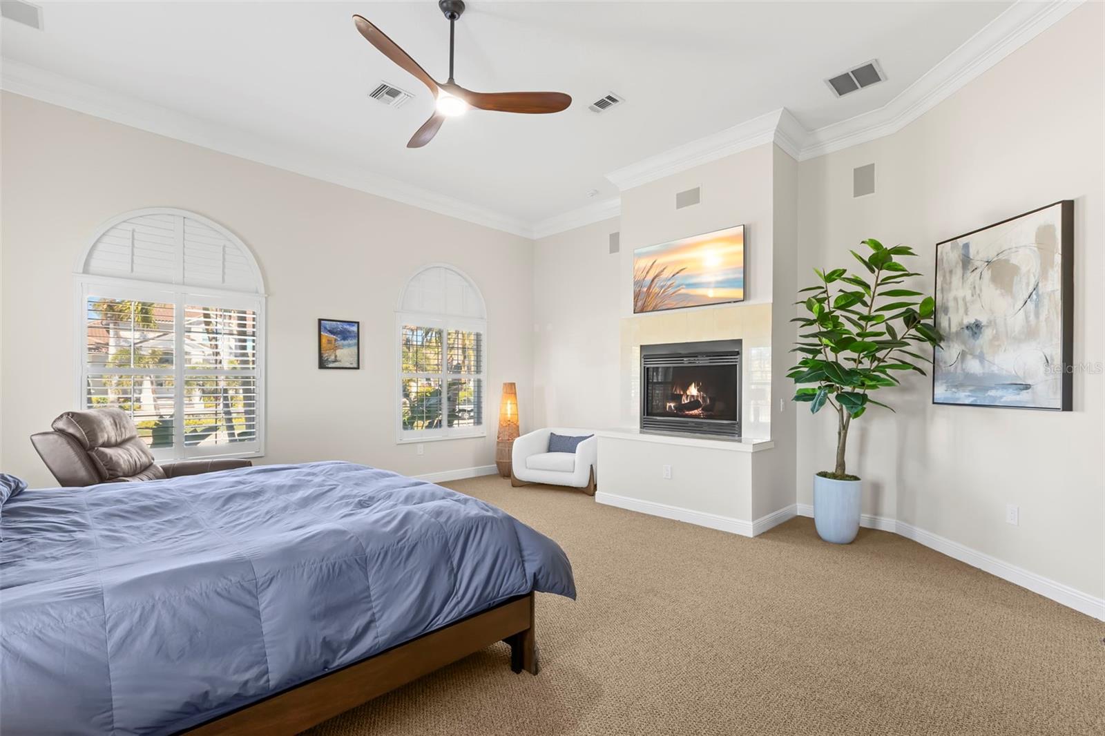 Image 44 of 94 For 5264 61st Avenue S