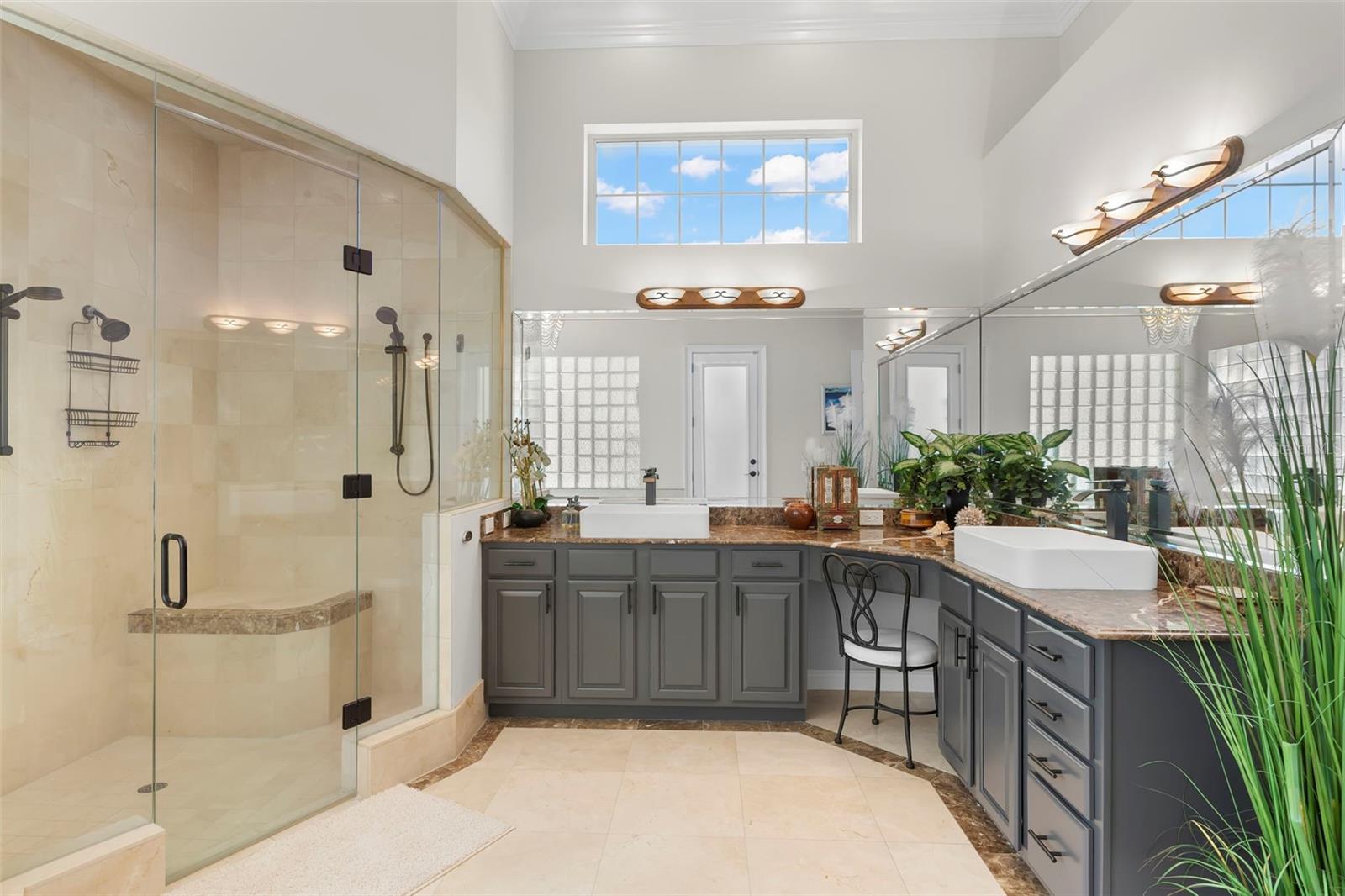 Image 51 of 94 For 5264 61st Avenue S