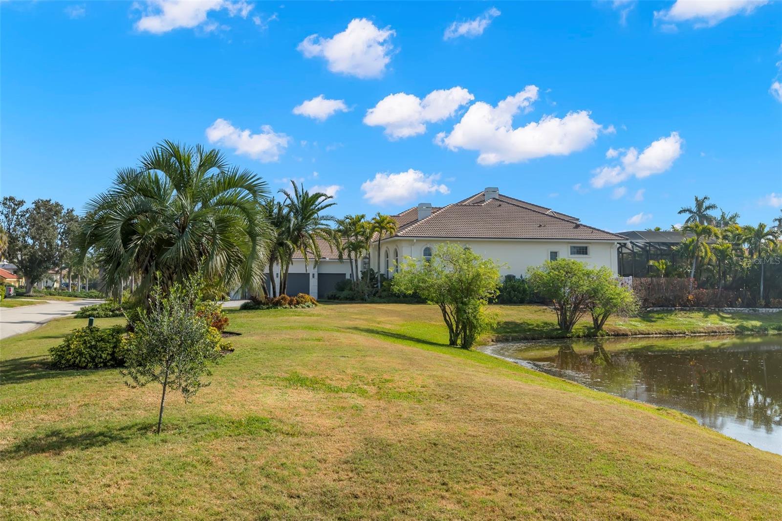 Image 6 of 94 For 5264 61st Avenue S