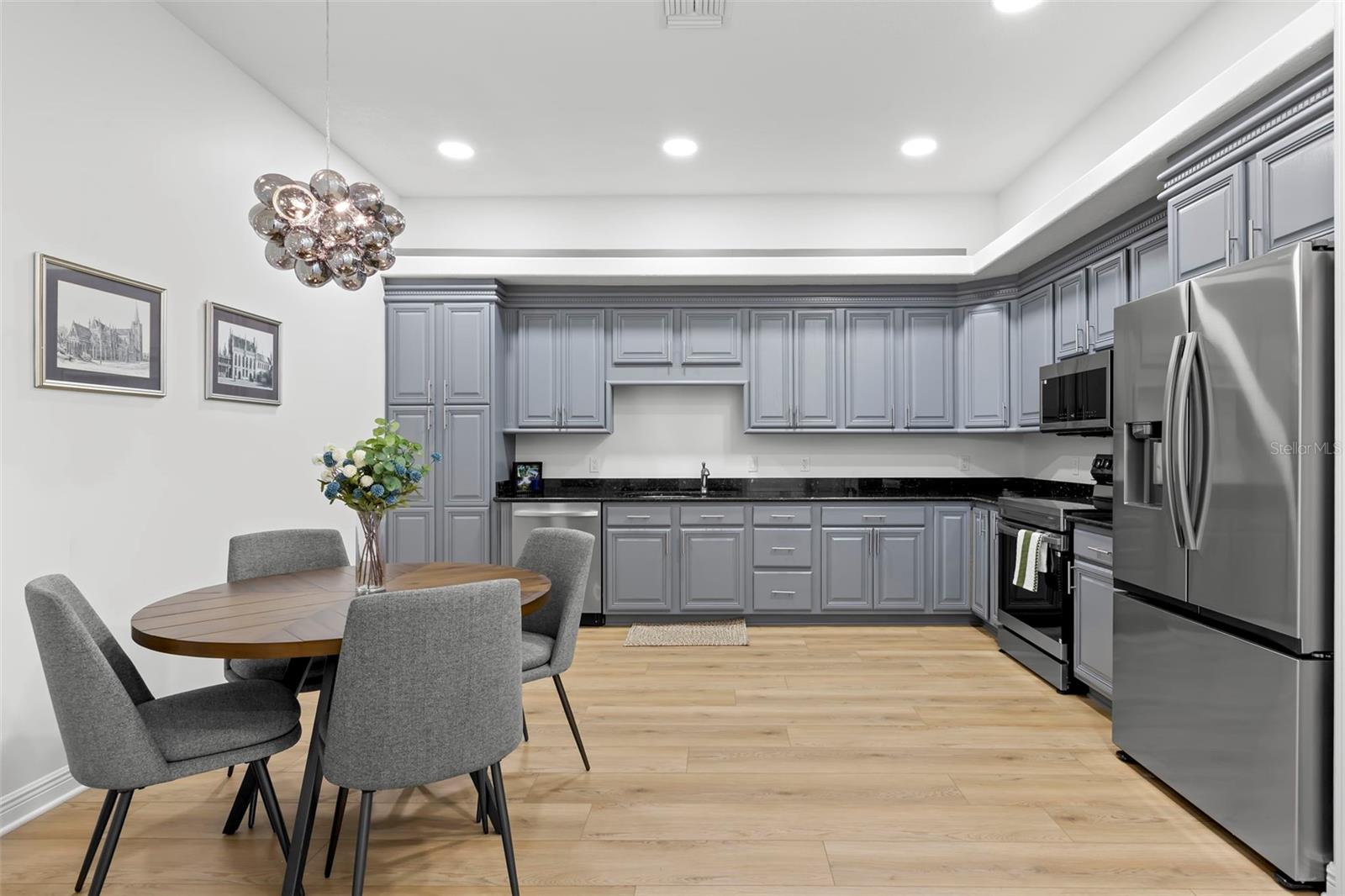 Image 73 of 94 For 5264 61st Avenue S