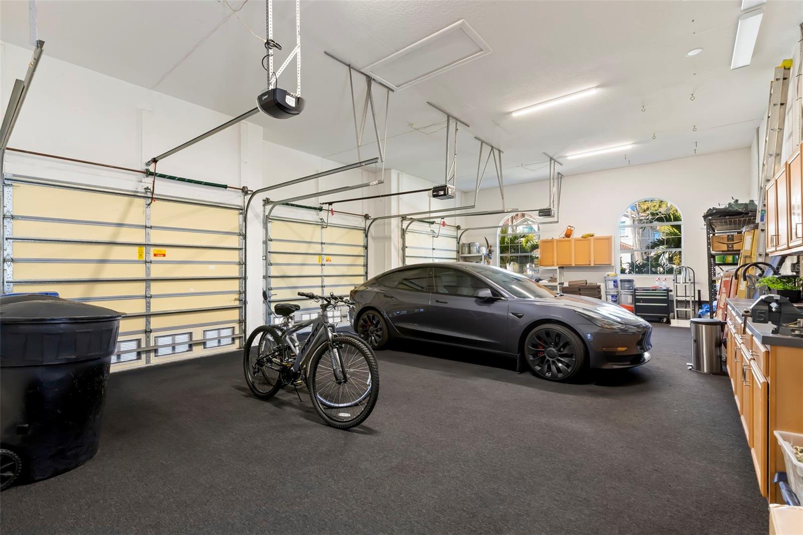 Image 83 of 94 For 5264 61st Avenue S