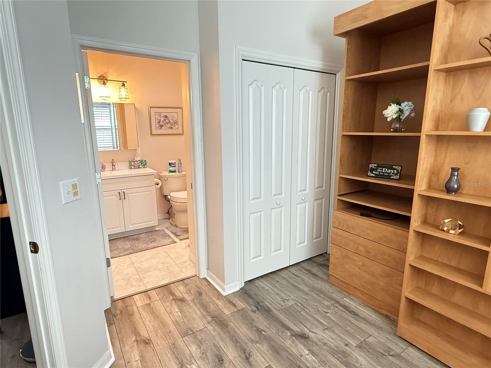 Image 25 of 51 For 2052 Inverness Greens Drive