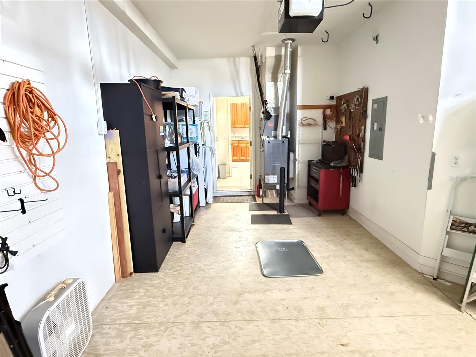 Image 34 of 51 For 2052 Inverness Greens Drive