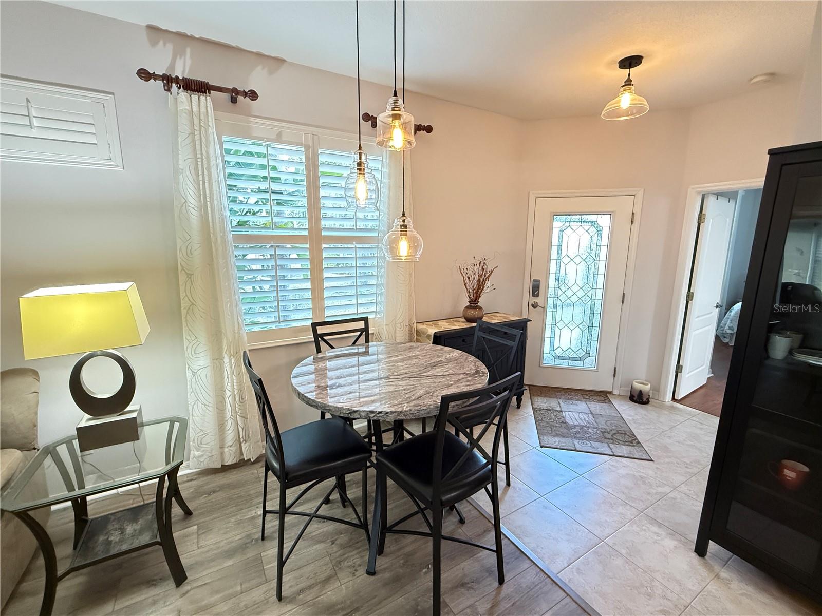 Image 9 of 51 For 2052 Inverness Greens Drive