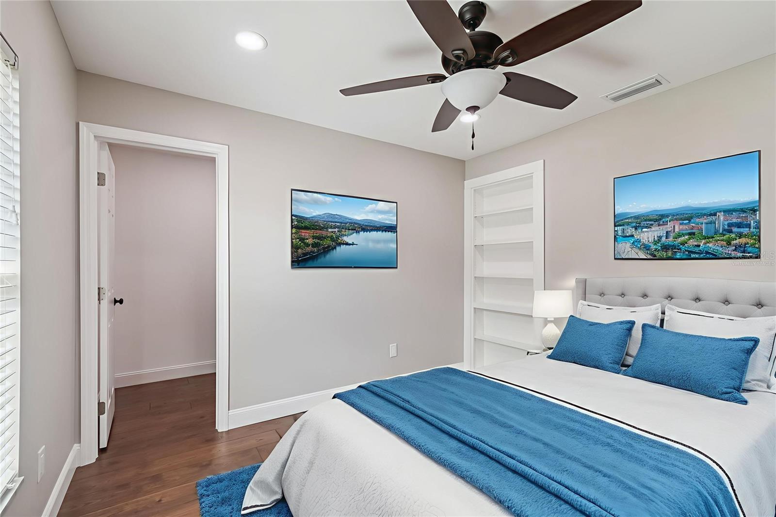 Image 20 of 51 For 3106 Lake Ellen Drive