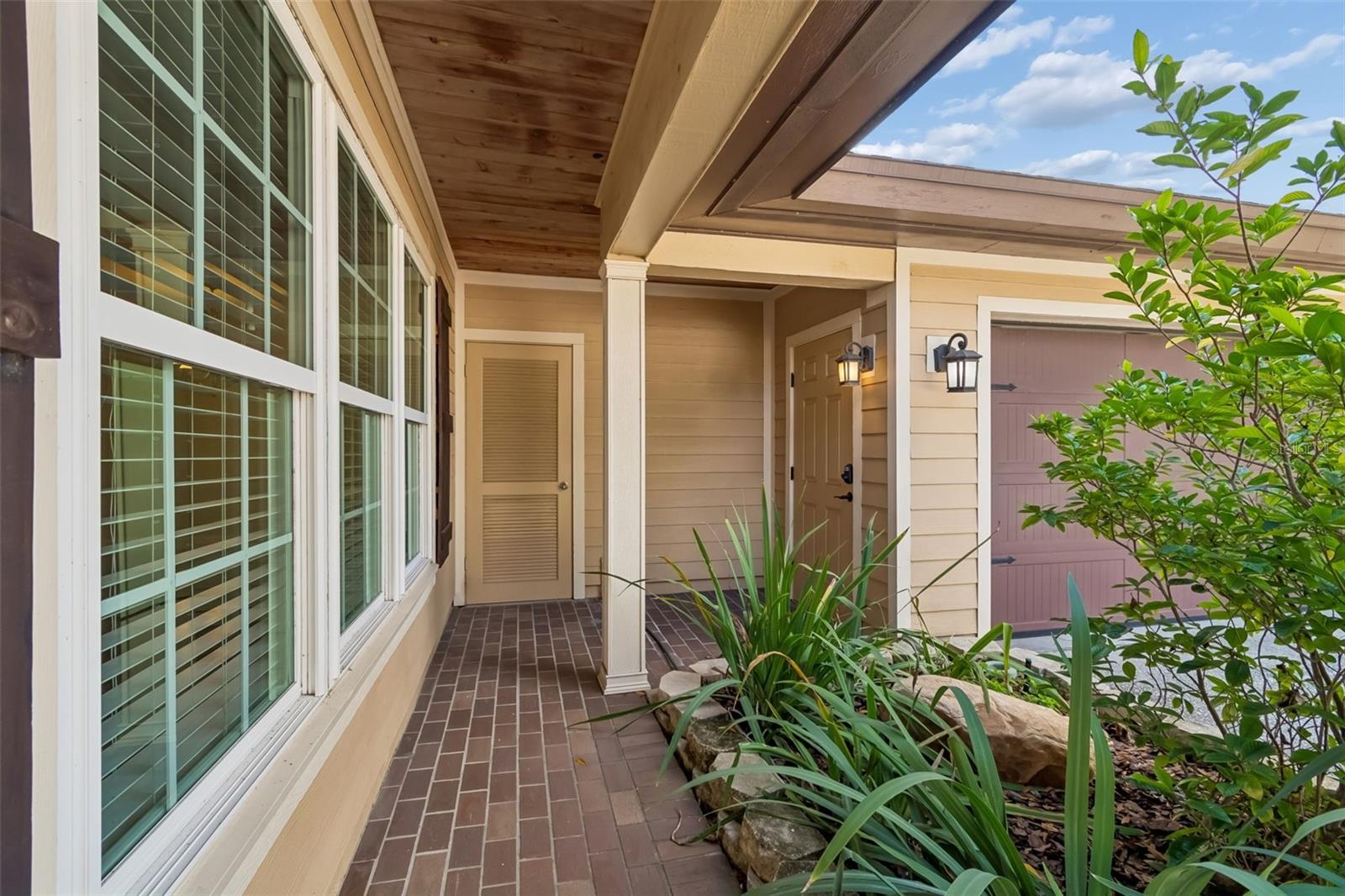 Image 3 of 51 For 3106 Lake Ellen Drive