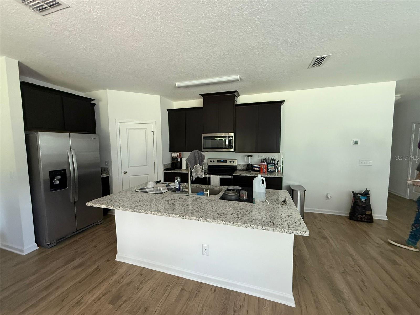 Image 35 of 44 For 4984 Big Pine Drive