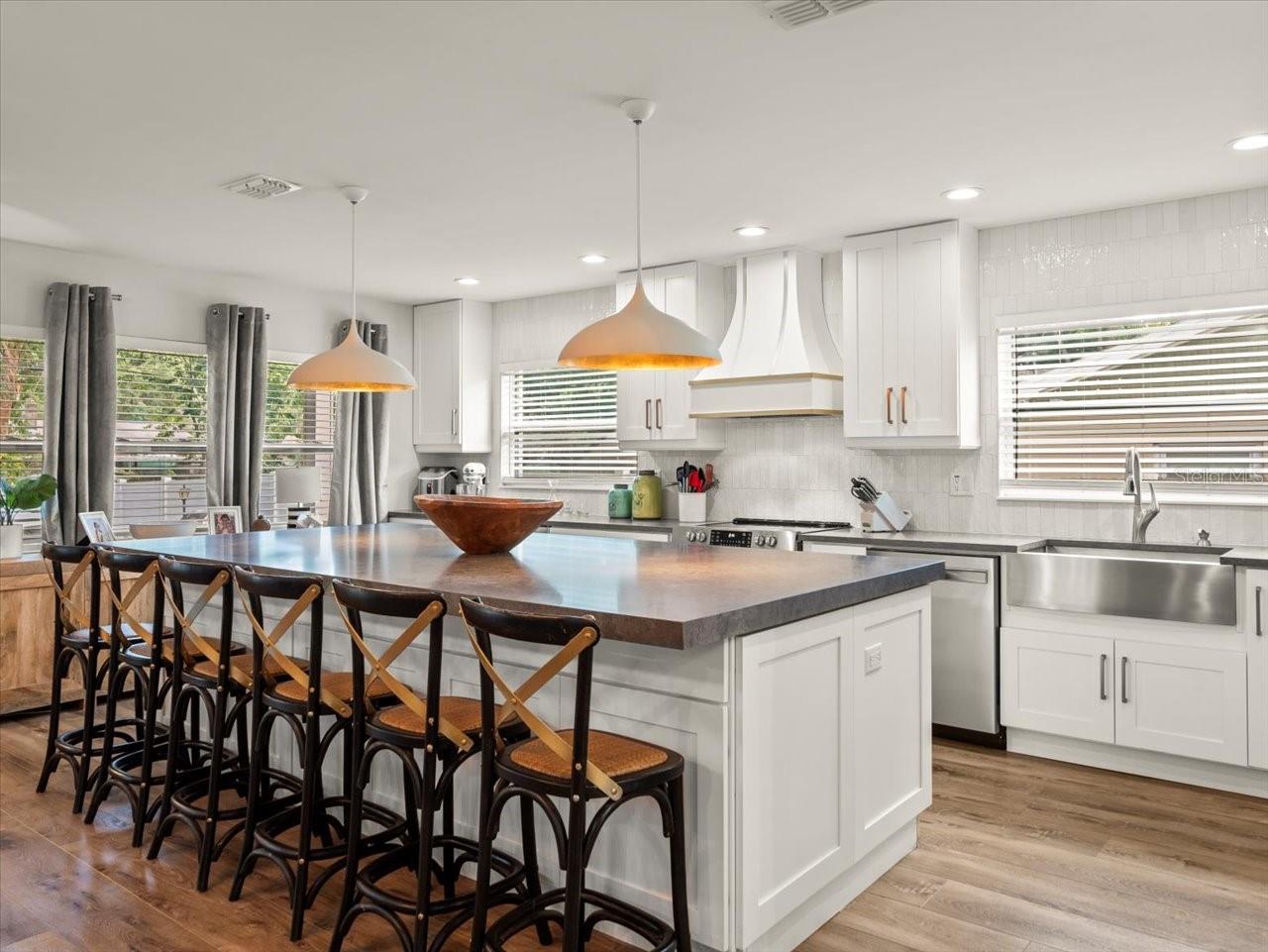 Image 18 of 48 For 4710 Tambay Avenue