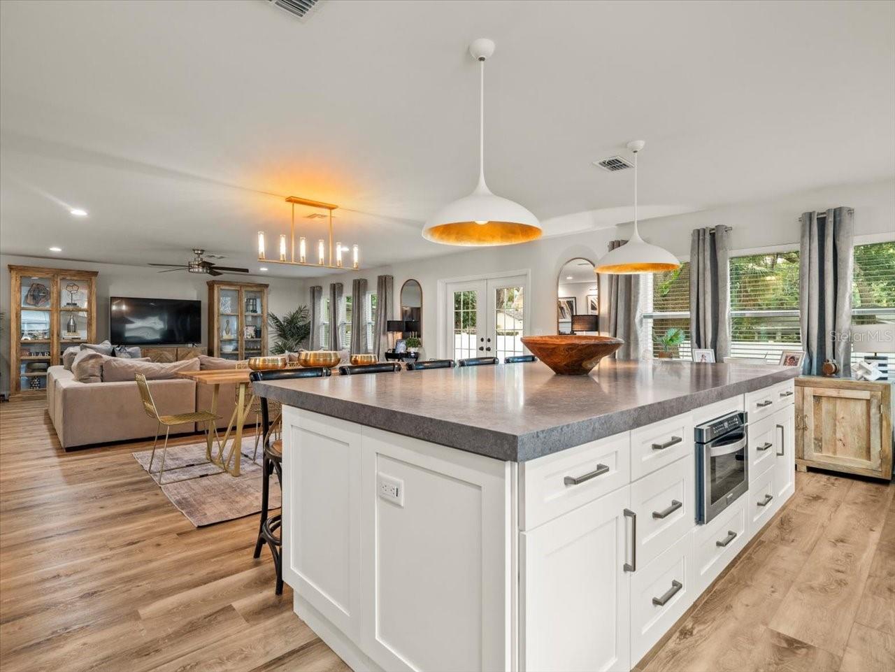 Image 19 of 48 For 4710 Tambay Avenue