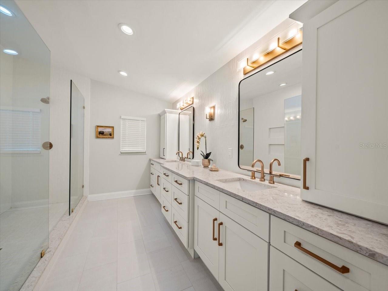 Image 24 of 48 For 4710 Tambay Avenue