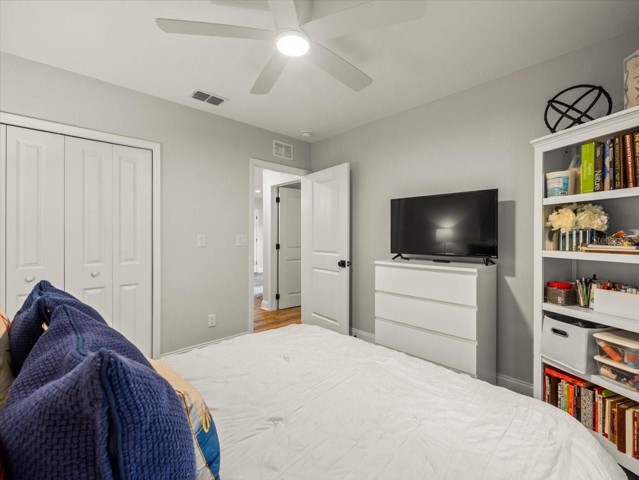 Image 7 of 48 For 4710 Tambay Avenue