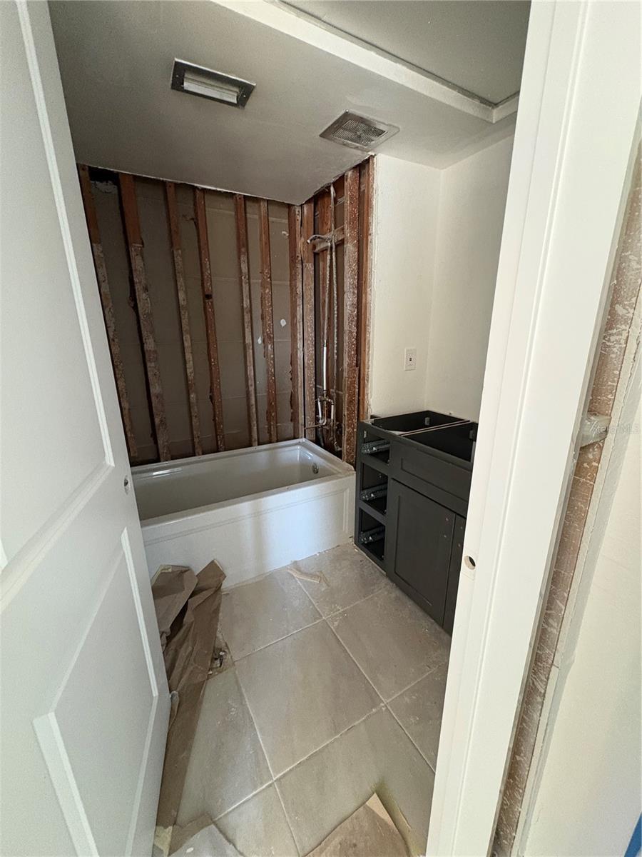 Image 4 of 19 For 6201 2nd Street E 73