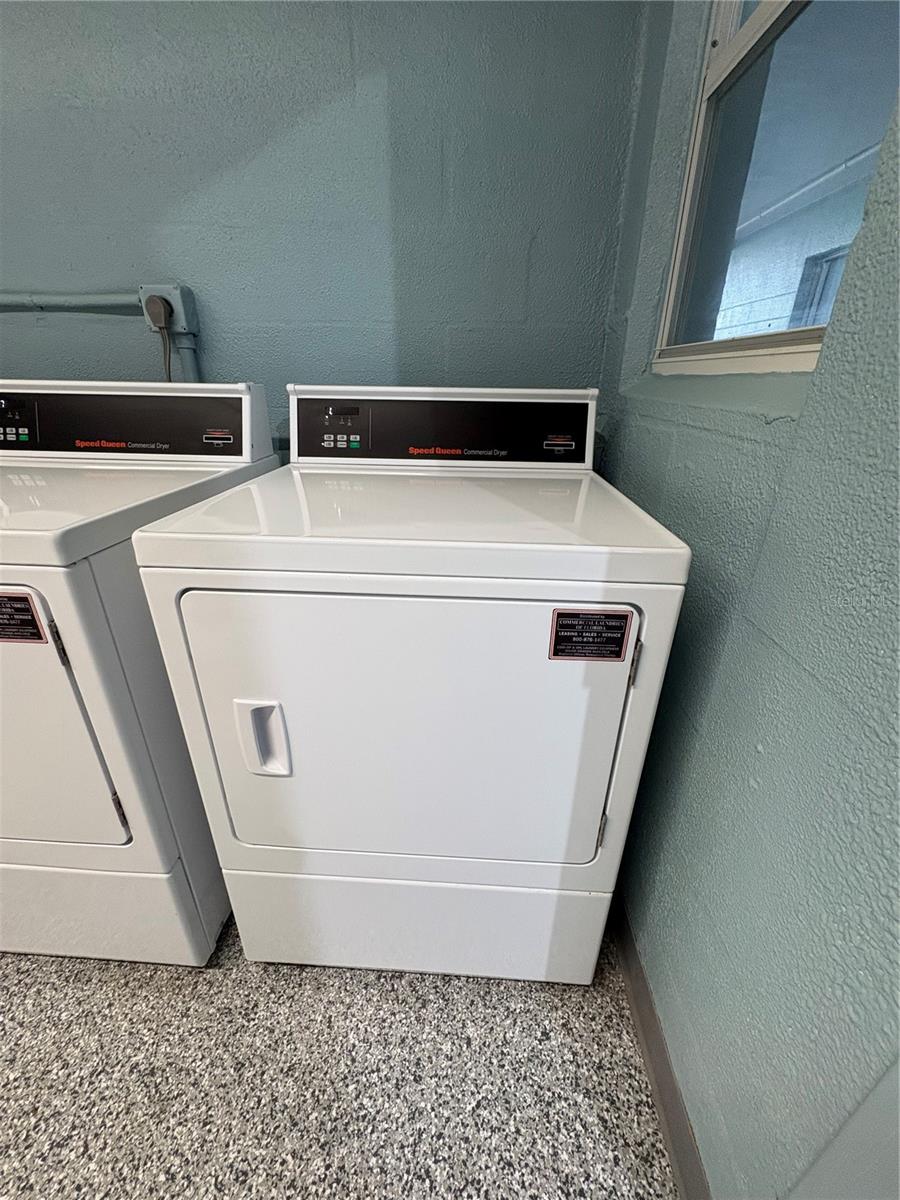 Image 7 of 19 For 6201 2nd Street E 73