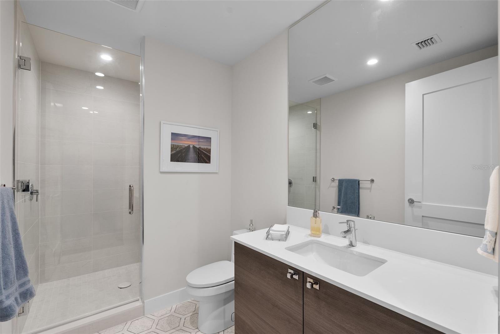 Image 28 of 66 For 301 1st. St. S 1103