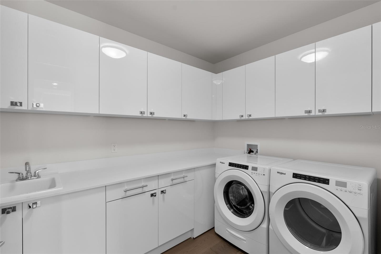 Image 33 of 66 For 301 1st. St. S 1103