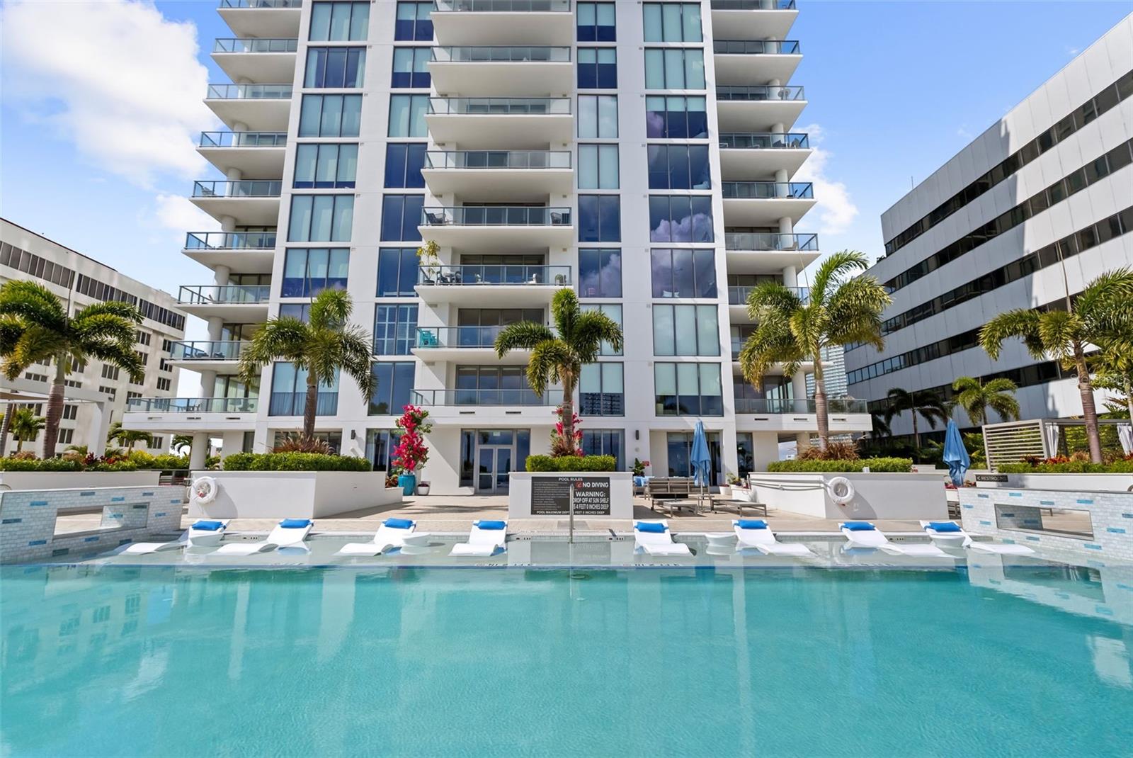 Image 43 of 66 For 301 1st. St. S 1103