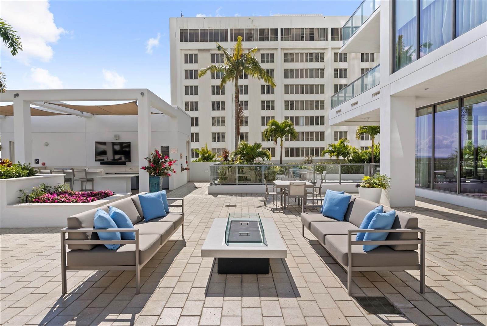 Image 53 of 66 For 301 1st. St. S 1103