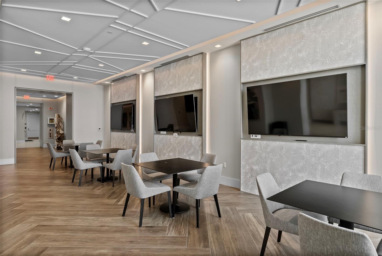 Image 61 of 66 For 301 1st. St. S 1103