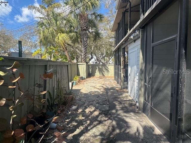 Image 27 of 35 For 202 Columbia Drive