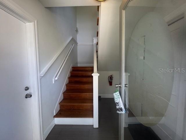 Image 4 of 35 For 202 Columbia Drive