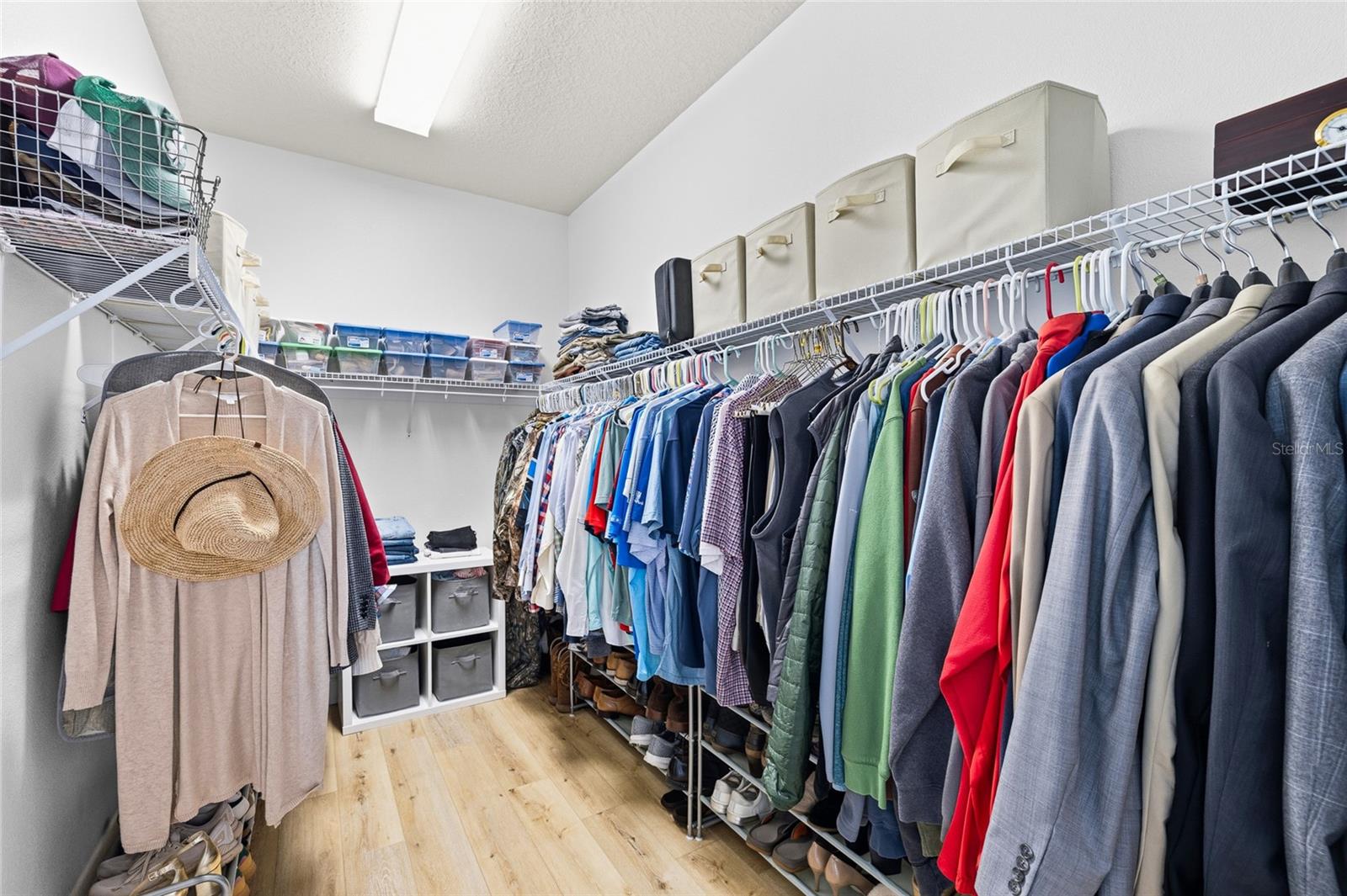 Image 26 of 72 For 15814 Starling Water Drive