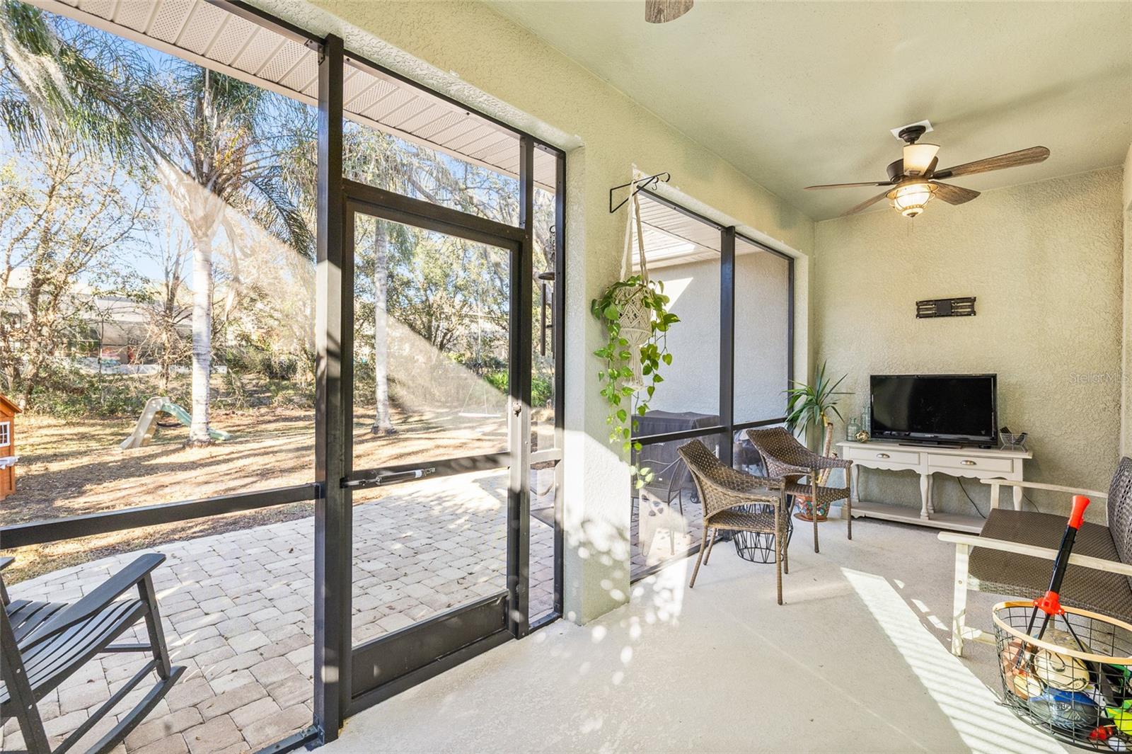 Image 39 of 72 For 15814 Starling Water Drive