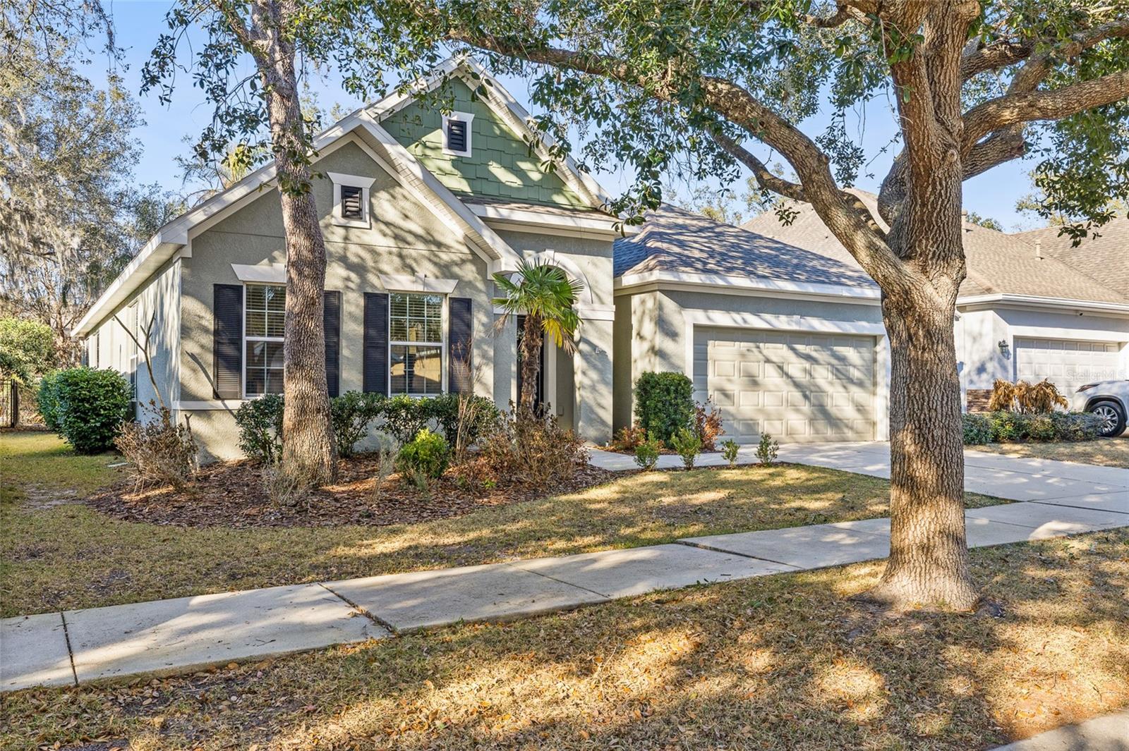 Image 4 of 72 For 15814 Starling Water Drive