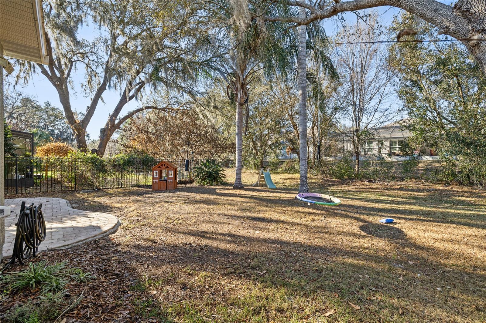 Image 44 of 72 For 15814 Starling Water Drive