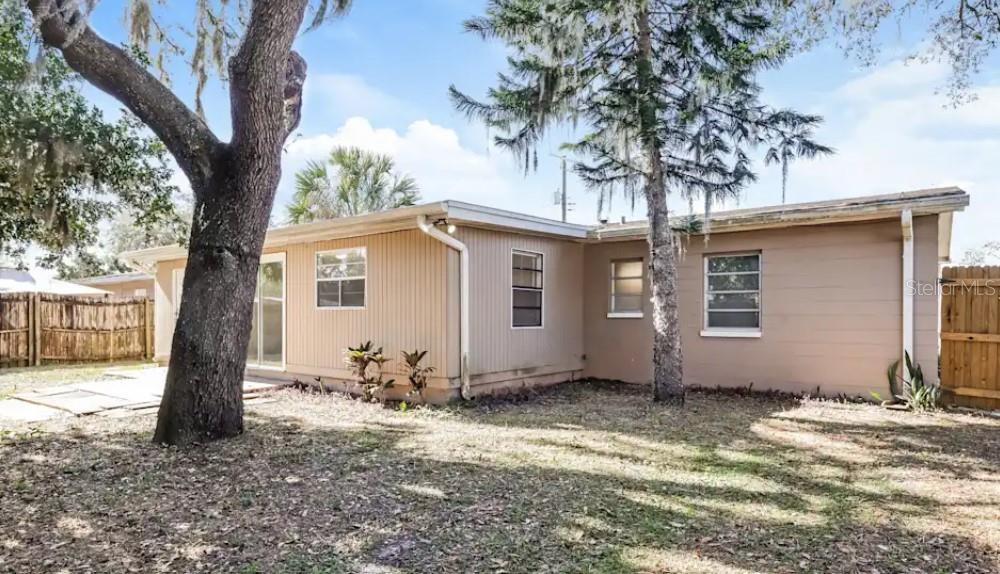 Image 4 of 4 For 8505 Temple Park Drive