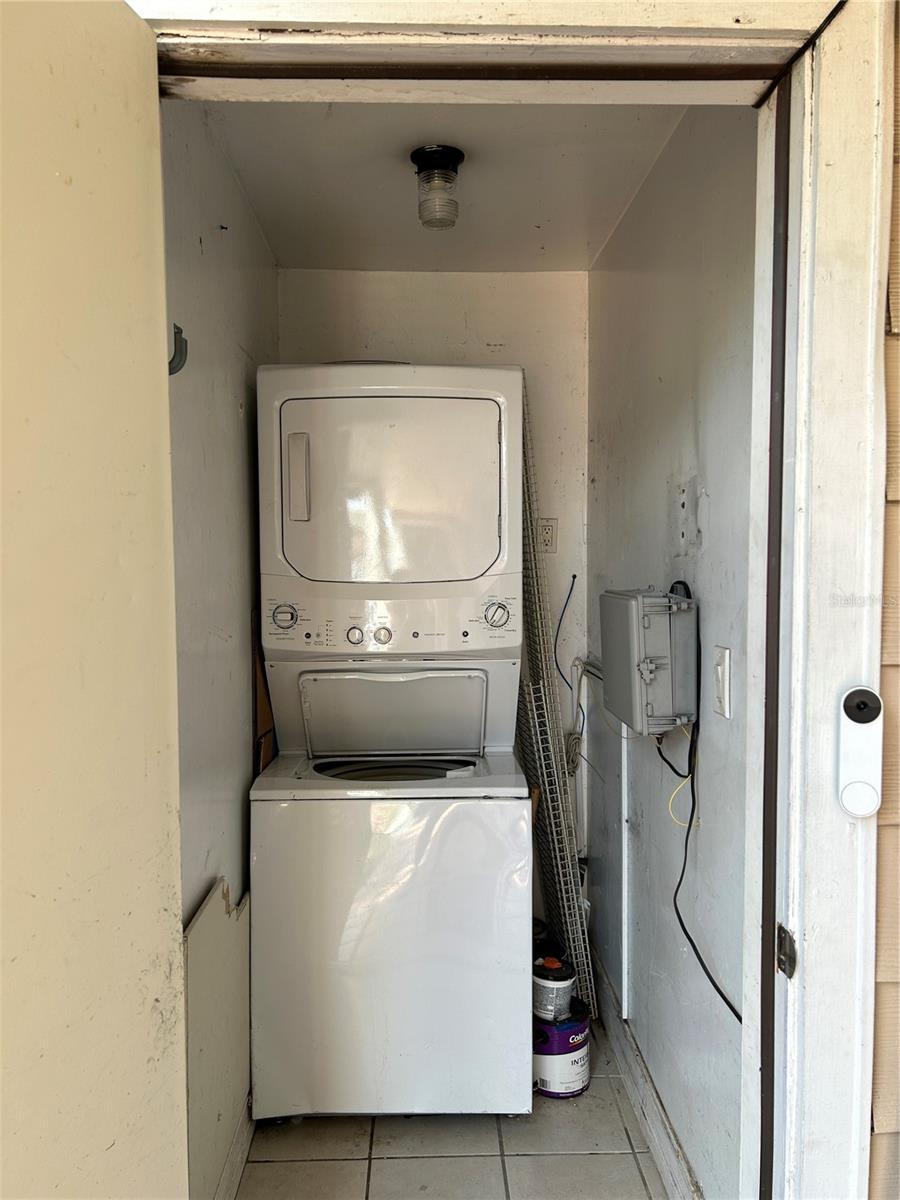 Image 16 of 25 For 4015 My Lady Lane 2