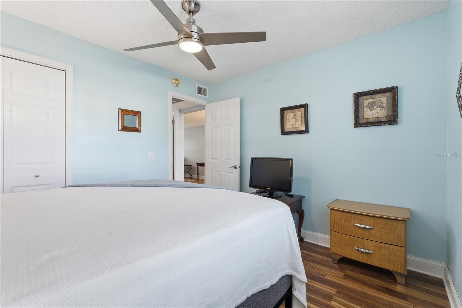 Image 14 of 40 For 2935 Feather Drive 65-d