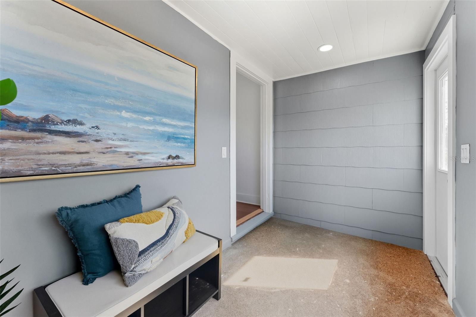 Image 4 of 37 For 3015 North B Street