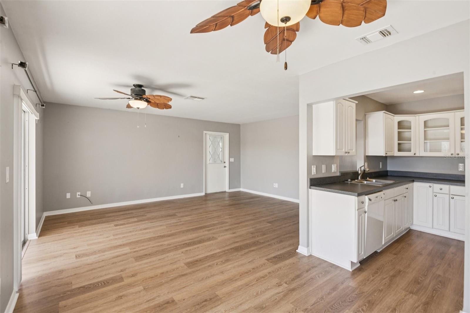 Image 12 of 67 For 2313 Grenoble Place