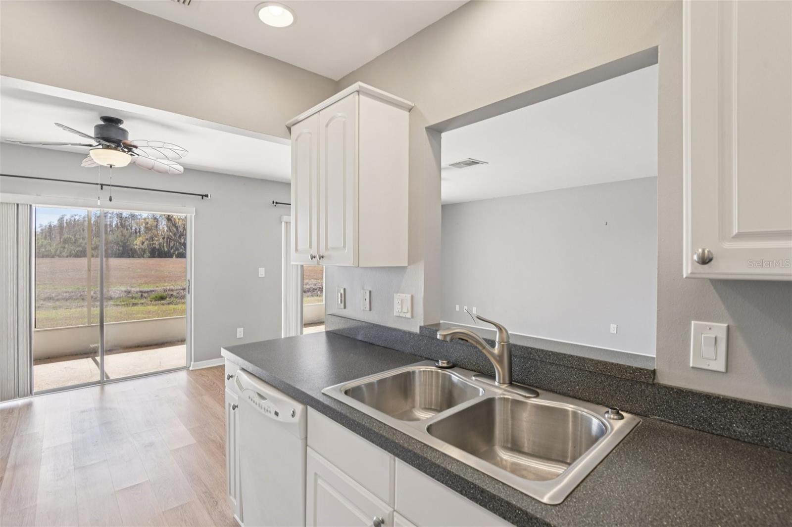 Image 16 of 67 For 2313 Grenoble Place