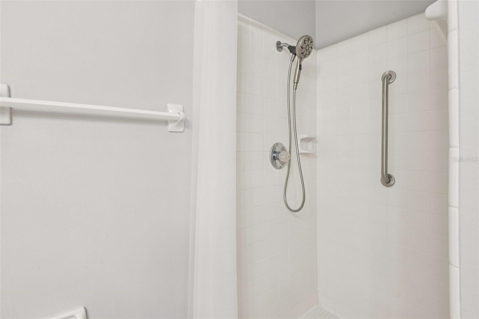 Image 21 of 67 For 2313 Grenoble Place