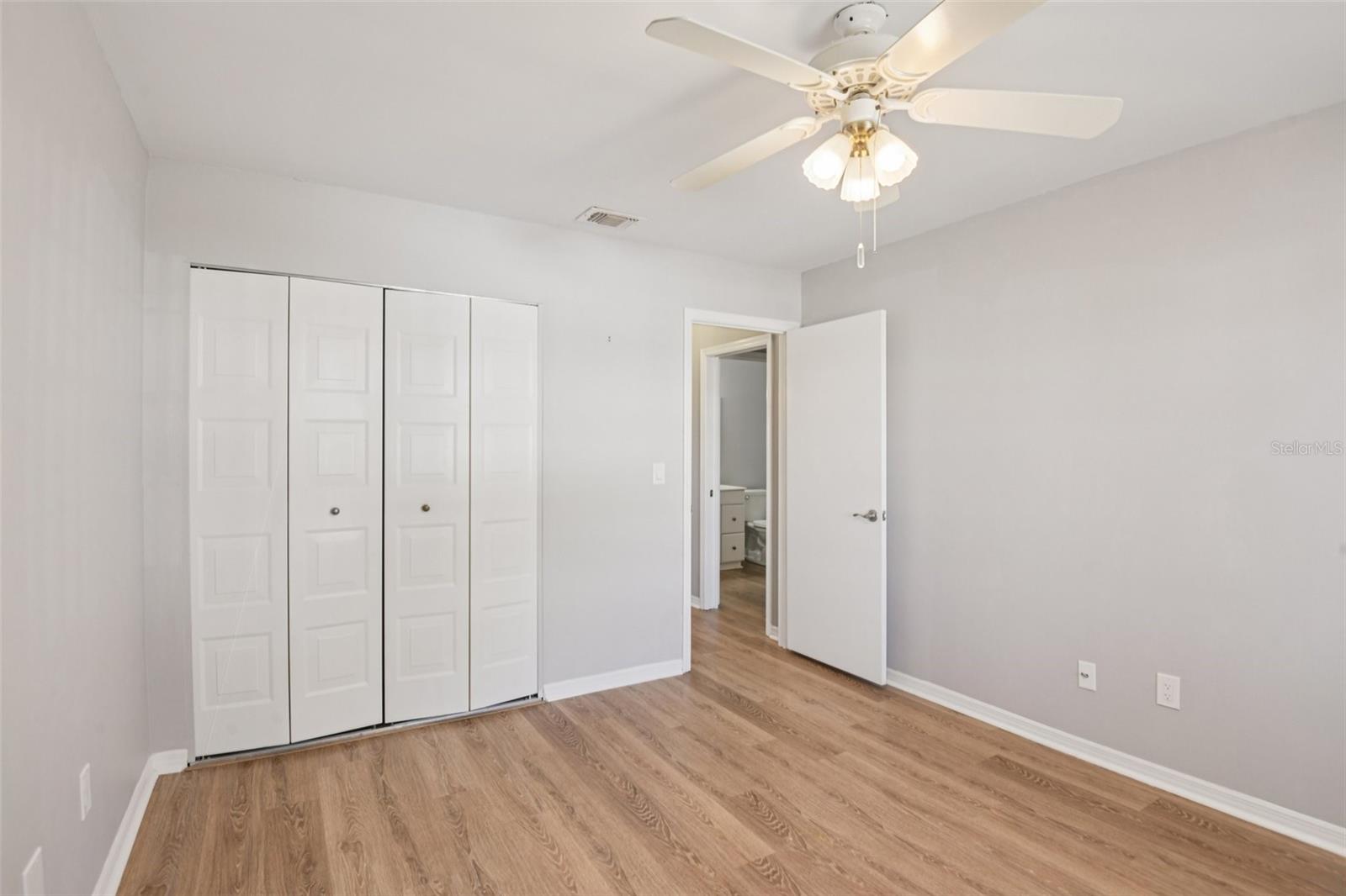 Image 23 of 67 For 2313 Grenoble Place