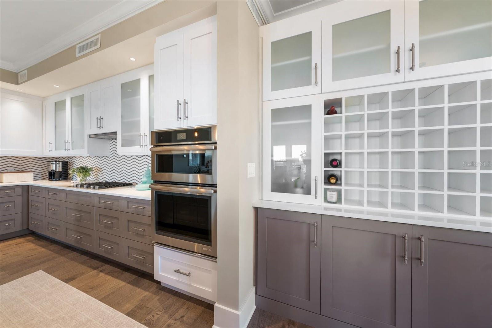 Image 16 of 100 For 85 Belleview Boulevard 405