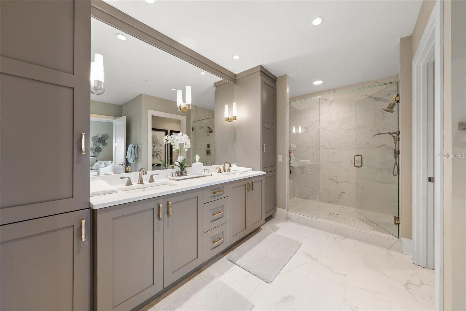 Image 30 of 100 For 85 Belleview Boulevard 405