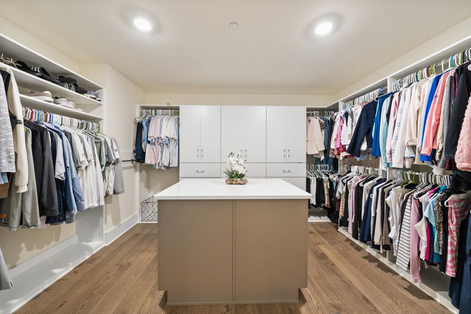 Image 33 of 100 For 85 Belleview Boulevard 405