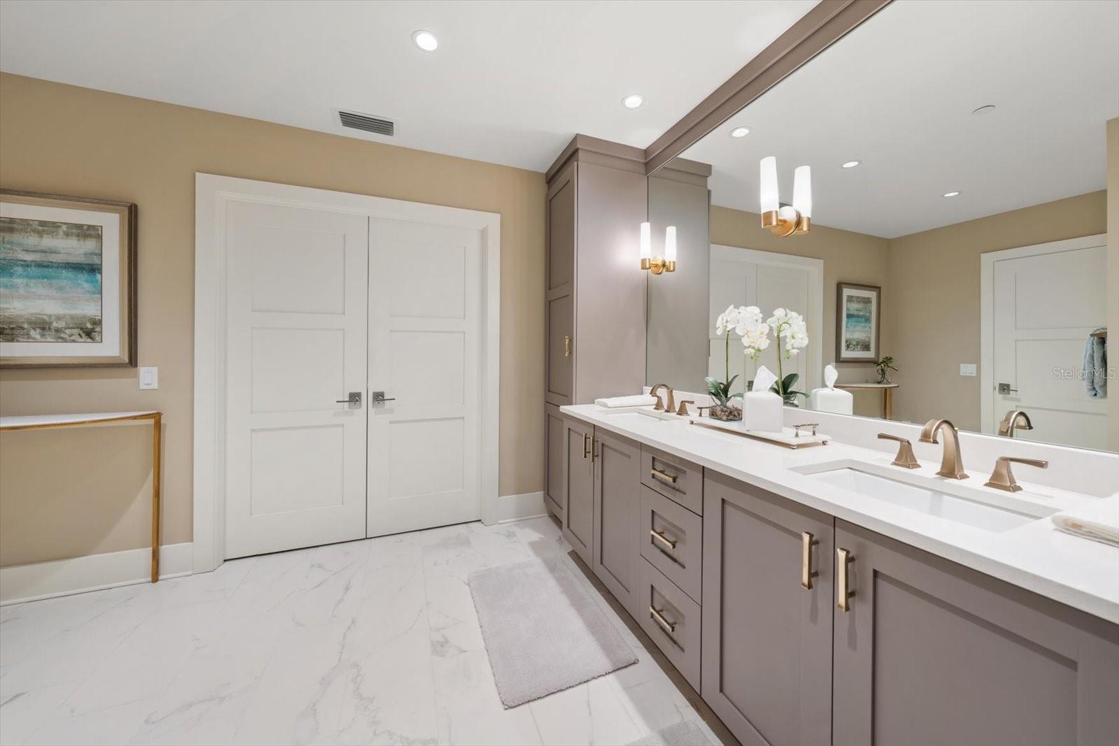 Image 35 of 100 For 85 Belleview Boulevard 405