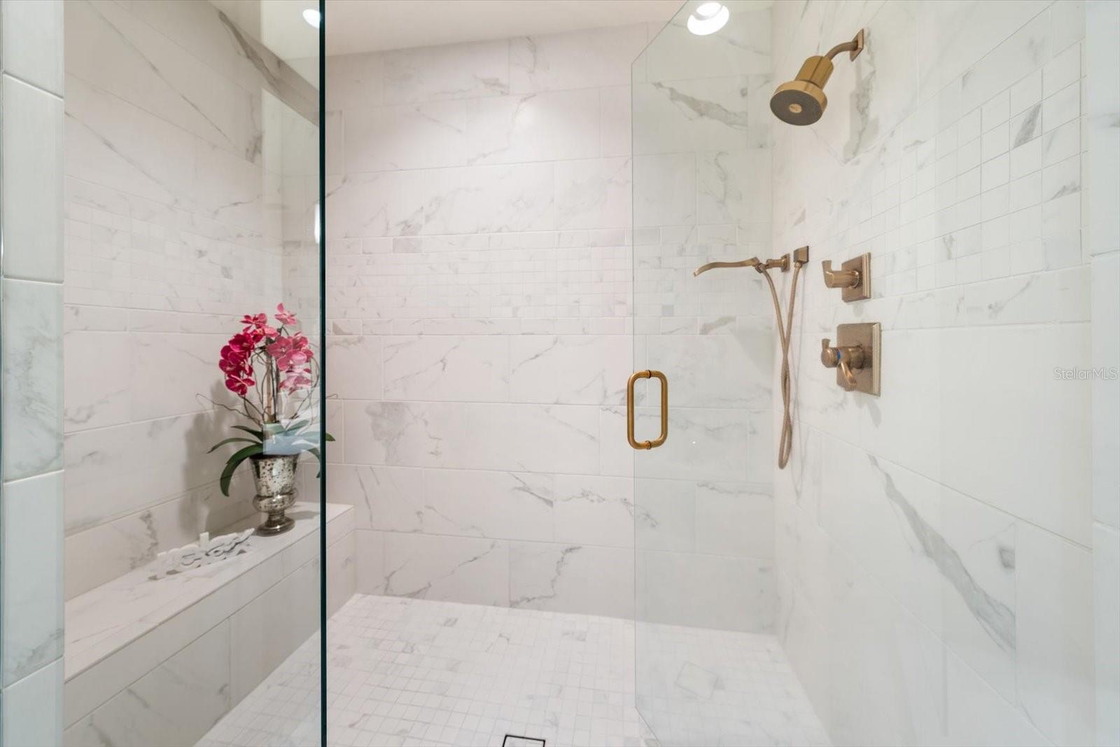 Image 36 of 100 For 85 Belleview Boulevard 405