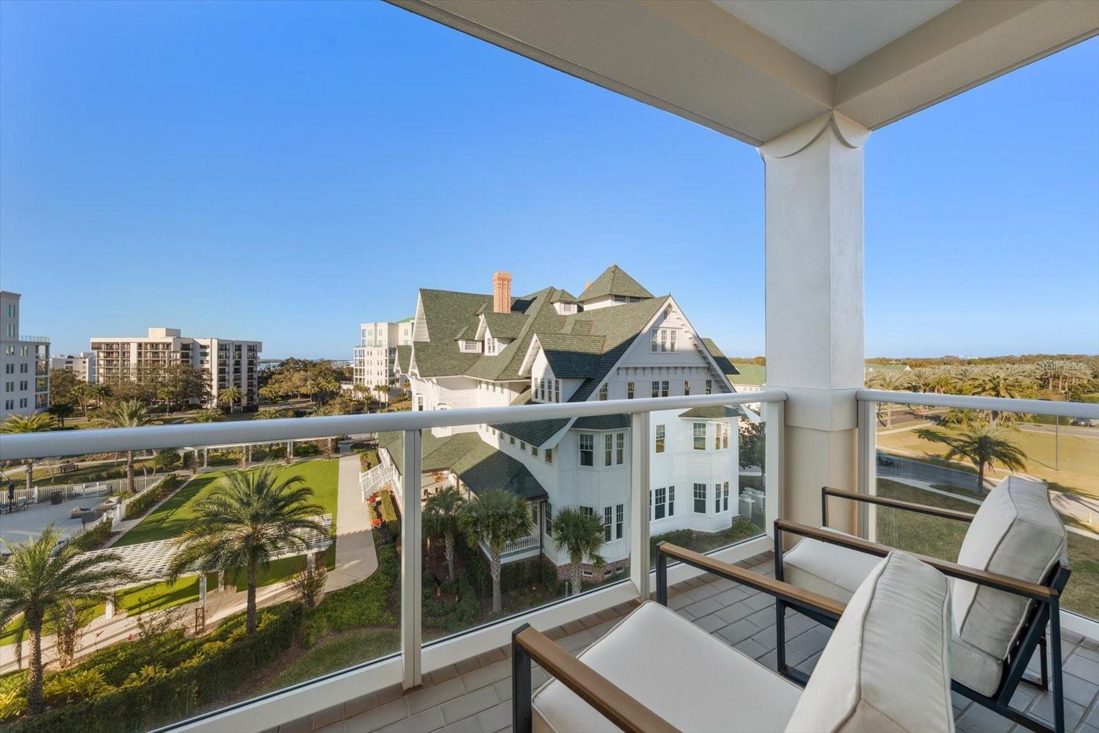 Image 37 of 100 For 85 Belleview Boulevard 405