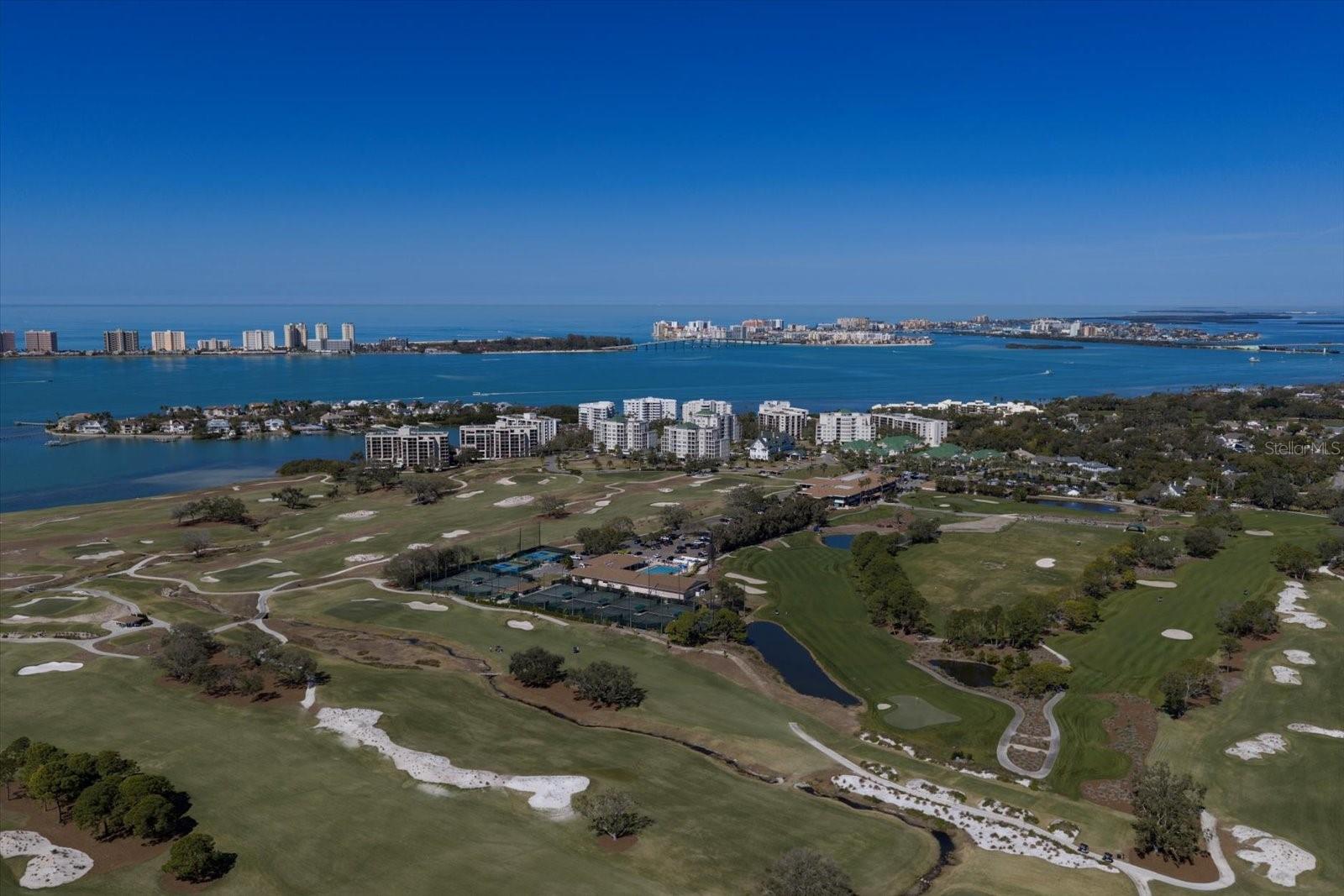 Image 78 of 100 For 85 Belleview Boulevard 405